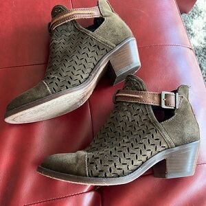 Circle G Heeled Boots